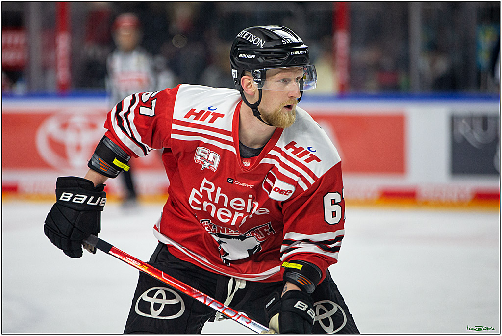 PENNY DEL; Koelner Haie- Schwenninger Wild Wings; Koeln, 06.12.2022